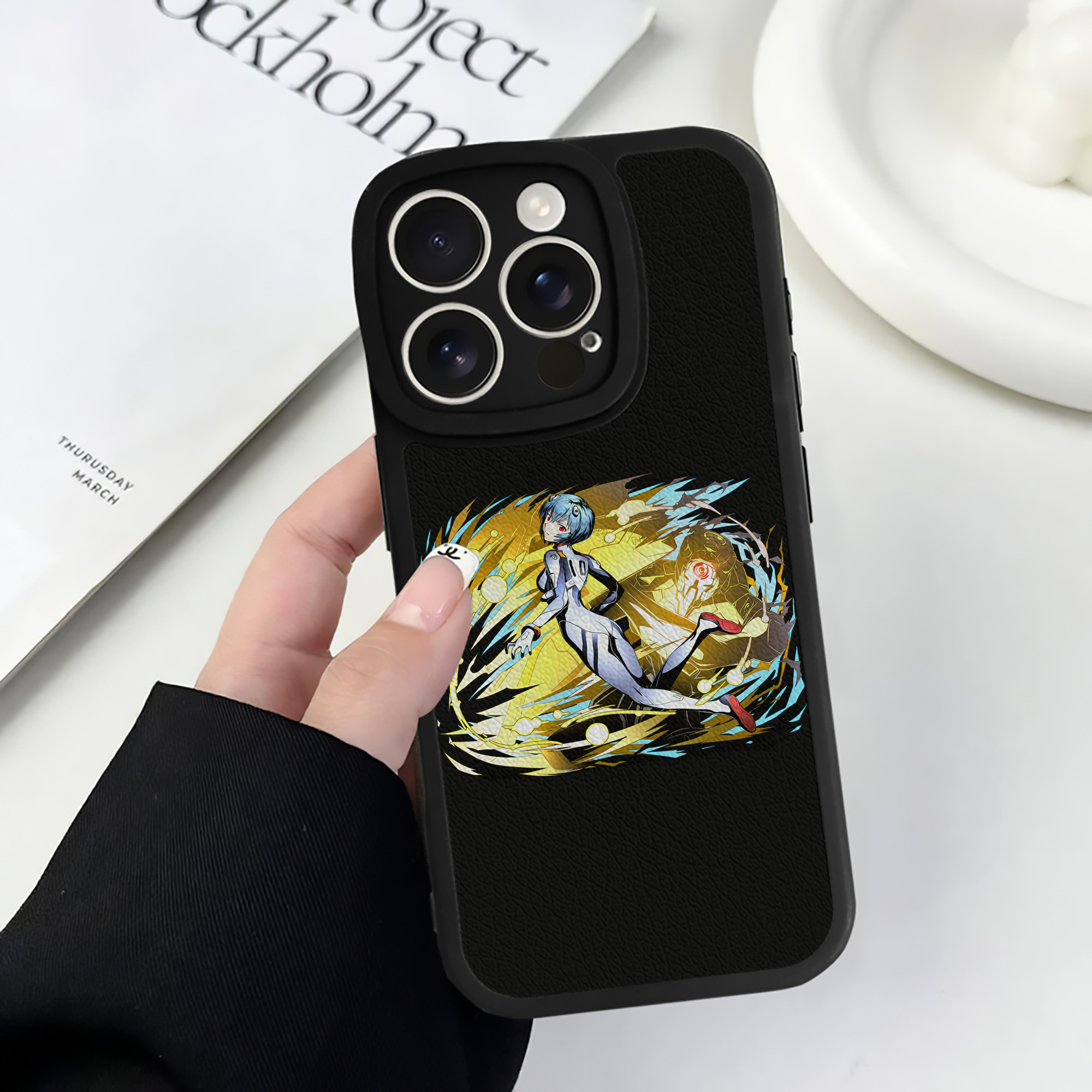 （画像用） EVA 新世紀エヴァンゲリオン 【iPhone 16シリーズ対応】シリコンスマホケース（レザー調） 材質：シリコン